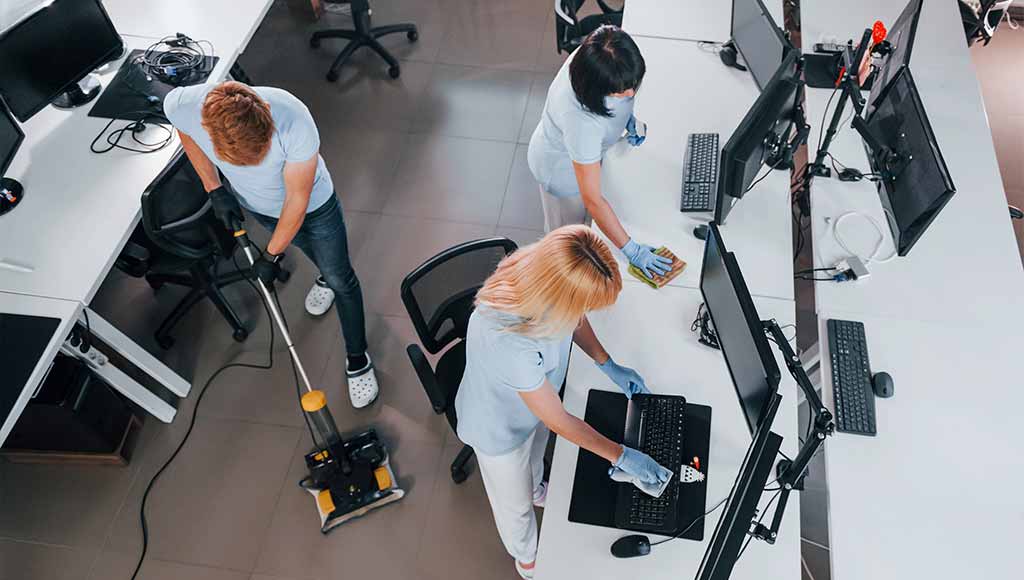 limpieza-de-oficinas-por-horas-consejos-y-ventajas-para-mantener-tu-espacio-impecable